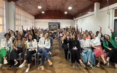 Yunus, junto a la UAI, realizan exitosa inauguración del Ciclo de Encuentros “Mujeres que transforman”