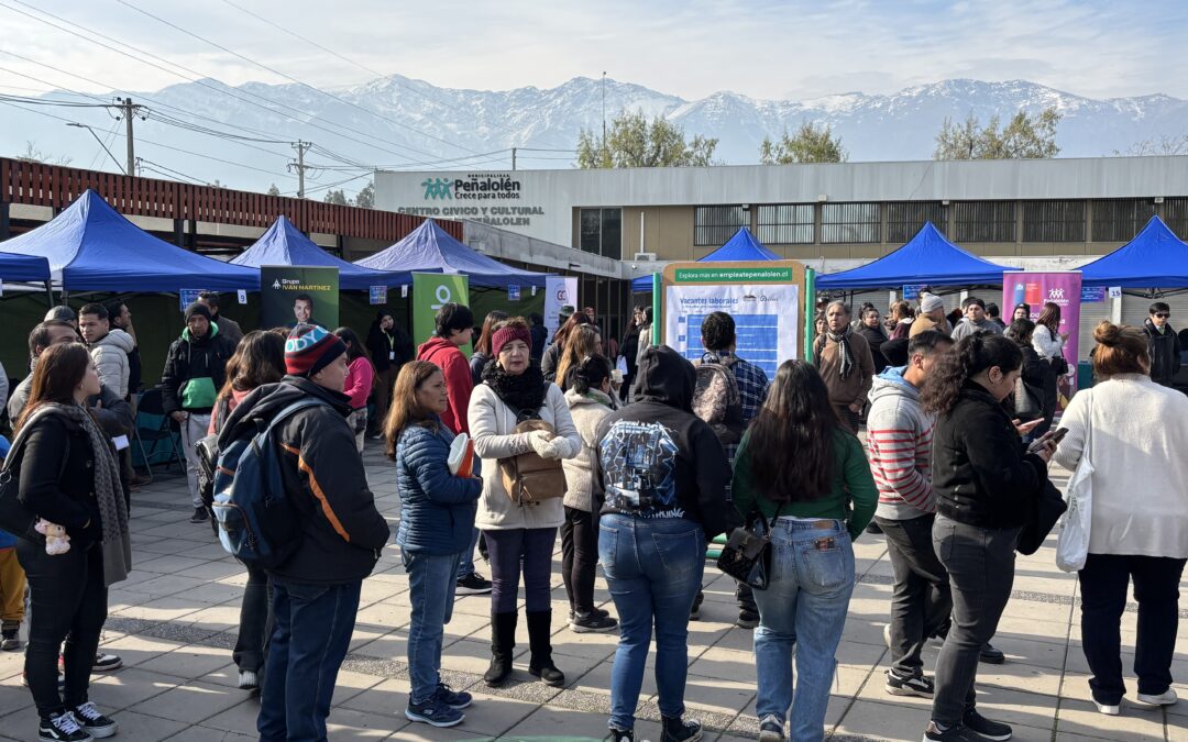 Empléate en tu barrio: Masiva jornada en la feria laboral de San Luis